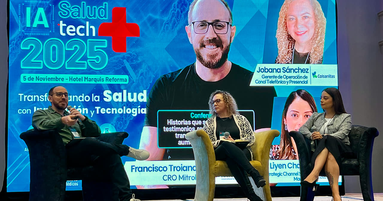 Panel de Mitrol en el techtegia Summit IA Salud Tech 2025, en Ciudad de México